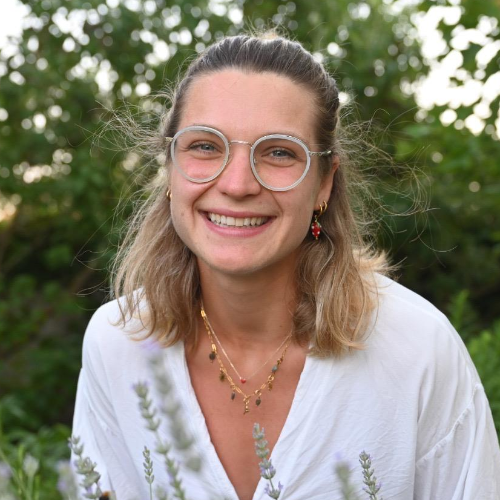 MAYERHOFER, Doris